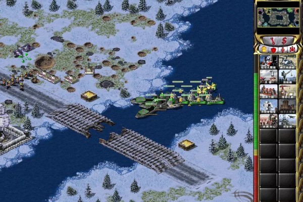 尤里的复仇北极圈怎么打？