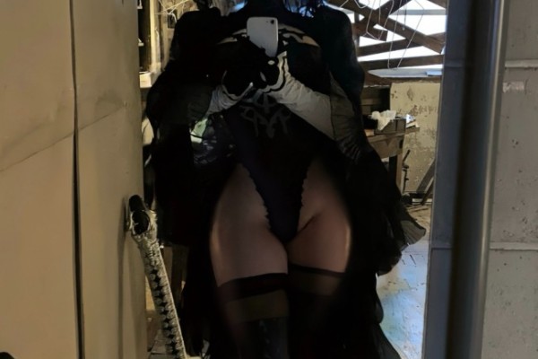 富有且慷慨！ 国外小姐姐cos《尼尔：机械纪元》2B