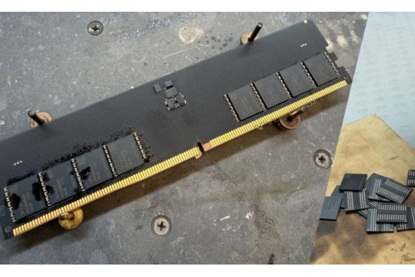 俄罗斯民间大神手搓DDR5内存 成本仅为市场价1/3