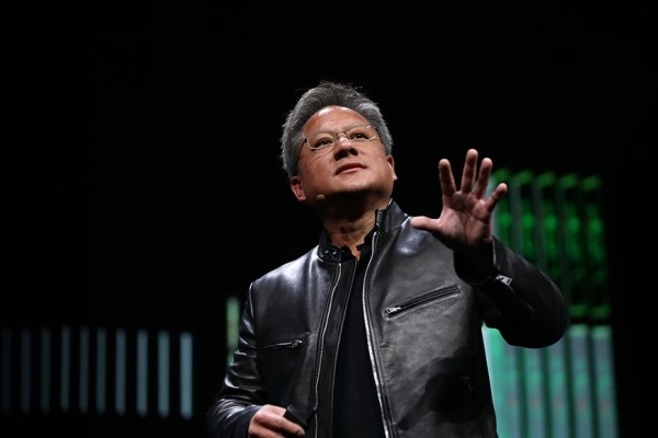 NVIDIA黄仁勋：未来的电脑比现在强10亿倍