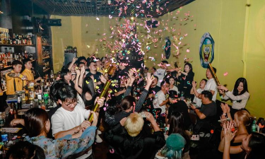 歌迷聚会玩什么游戏,创意互动嗨翻全场,经典歌曲点燃聚会氛围 歌迷聚会玩什么游戏,创意互动嗨翻全场,经典歌曲点燃聚会氛围