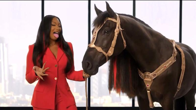 马冬梅代言什么游戏,揭秘合作内幕,盘点热门代言作品 马冬梅代言什么游戏,揭秘合作内幕,盘点热门代言作品