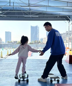 迪士尼游戏滑板怎么玩,掌握基础技巧,享受快乐体验 迪士尼游戏滑板怎么玩,掌握基础技巧,享受快乐体验