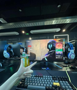 去网吧玩什么游戏 去网吧玩什么游戏