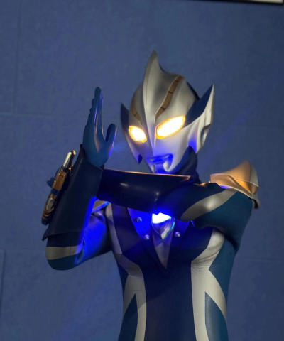 希卡利奥特曼实力解析:光之战士的战斗能力与角色定位 希卡利奥特曼实力解析:光之战士的战斗能力与角色定位