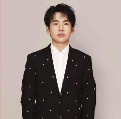 郭麒麟爱玩什么游戏,粉丝好奇,我来聊聊 郭麒麟爱玩什么游戏,粉丝好奇,我来聊聊