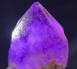 紫色晶石加速器怎么用 紫色晶石加速器怎么用