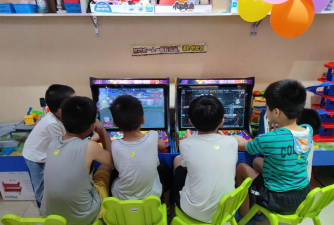 小孩子玩什么游戏 小孩子玩什么游戏