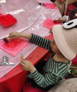 奥特曼纸盘游戏怎么玩,掌握规则技巧,体验亲子互动乐趣 奥特曼纸盘游戏怎么玩,掌握规则技巧,体验亲子互动乐趣