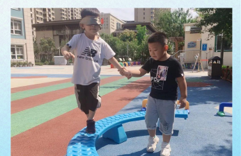 蒙眼婴儿游戏怎么玩,增进亲子互动,培养宝宝感知力 蒙眼婴儿游戏怎么玩,增进亲子互动,培养宝宝感知力