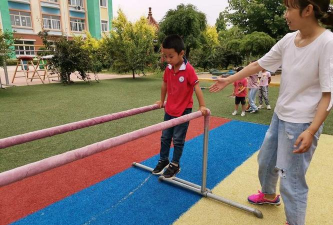 猴子撑杆是什么游戏,玩法简单有趣,适合多人互动 猴子撑杆是什么游戏,玩法简单有趣,适合多人互动