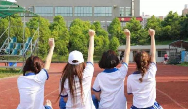 小学生玩什么游戏 小学生玩什么游戏