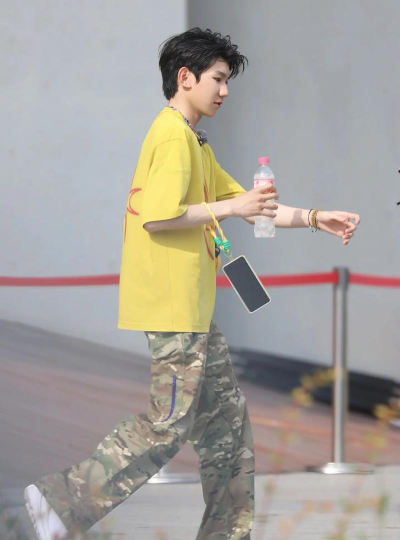 王源玩什么游戏 王源玩什么游戏