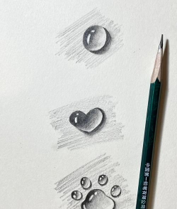 水珠如何画,掌握关键技巧,提升画面真实感 水珠如何画,掌握关键技巧,提升画面真实感