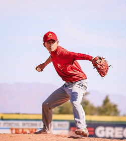 如何投棒球,掌握正确姿势,提升投球精准度 如何投棒球,掌握正确姿势,提升投球精准度