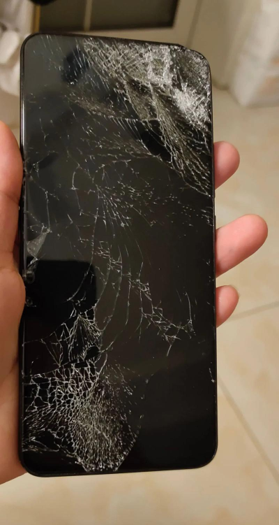 手机屏幕碎了怎么办 手机屏幕碎了怎么办