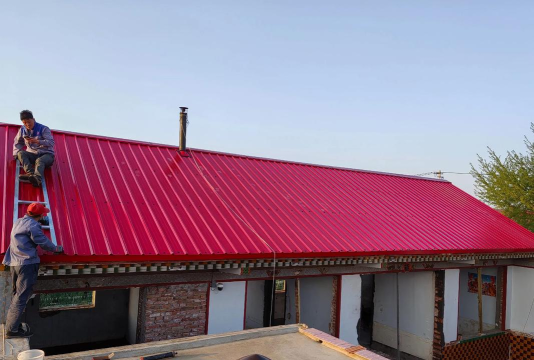 如何上屋顶,安全第一,方法要选对 如何上屋顶,安全第一,方法要选对