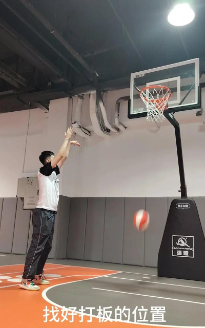 怎么三步上篮,掌握基本动作,提升实战命中率 怎么三步上篮,掌握基本动作,提升实战命中率