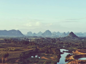 相机九宫格怎么设置 相机九宫格怎么设置