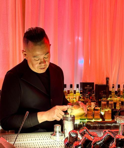 酒吧怎么玩,解锁社交新方式,体验夜生活魅力 酒吧怎么玩,解锁社交新方式,体验夜生活魅力
